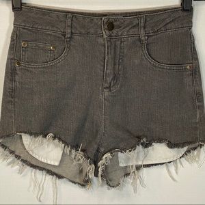 Soft Surroundings Gray High Rise Raw Hem Shorts